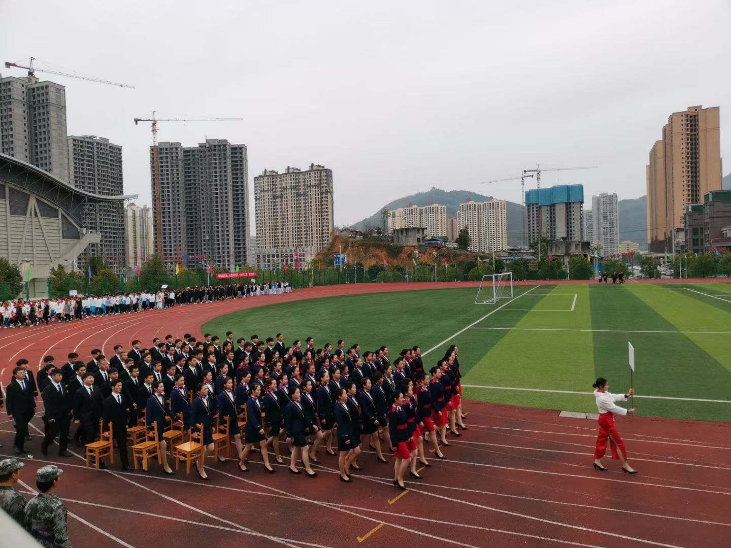 贵州工程职业学院举办第六届冬季运动会(图2)